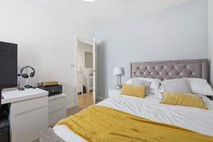 Photo 10- click for photo gallery